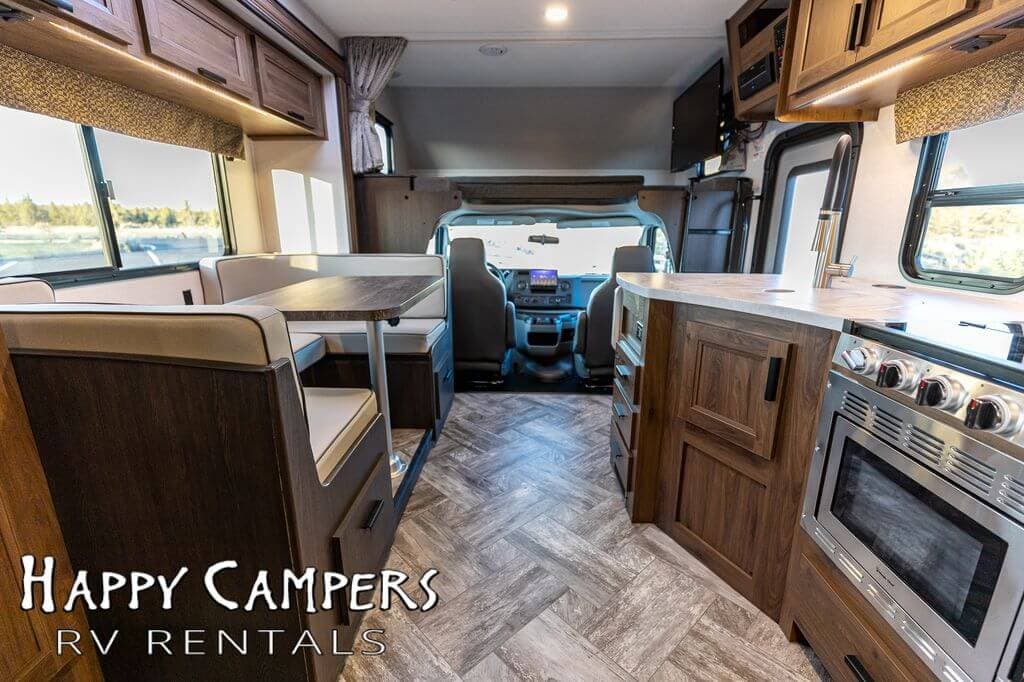 2022 Forest River Sunseeker 2440DS - Thumbnail 4