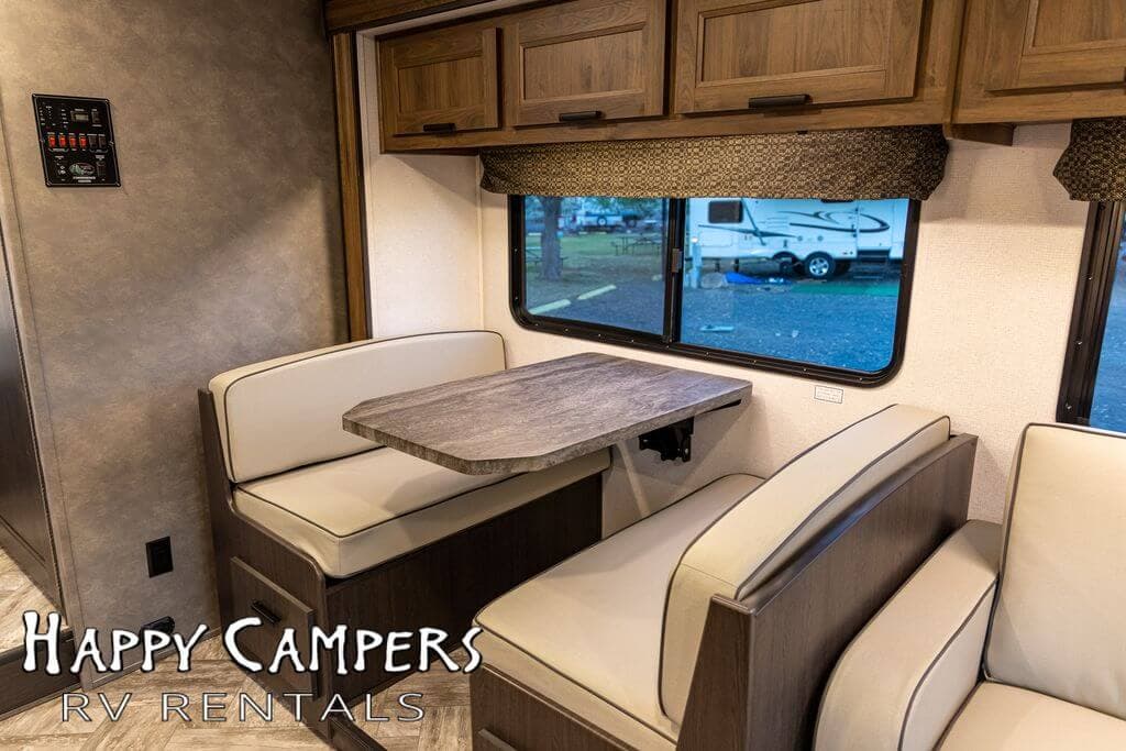 2022 Forest River Sunseeker 2850S LE - Thumbnail 8