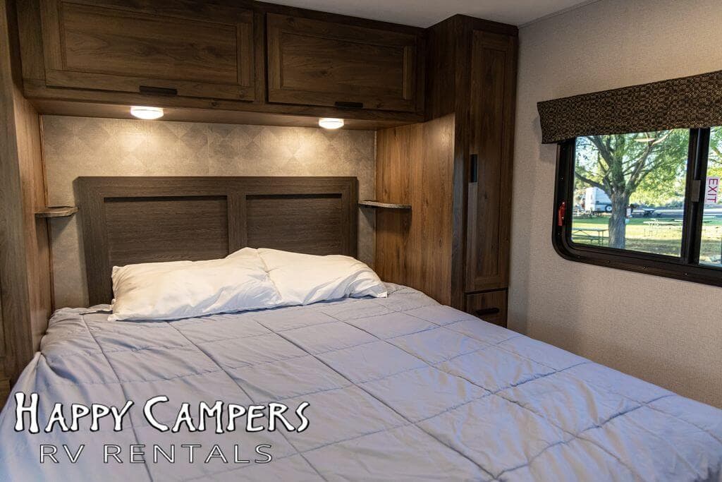 2022 Forest River Sunseeker 2850S LE - Thumbnail 17