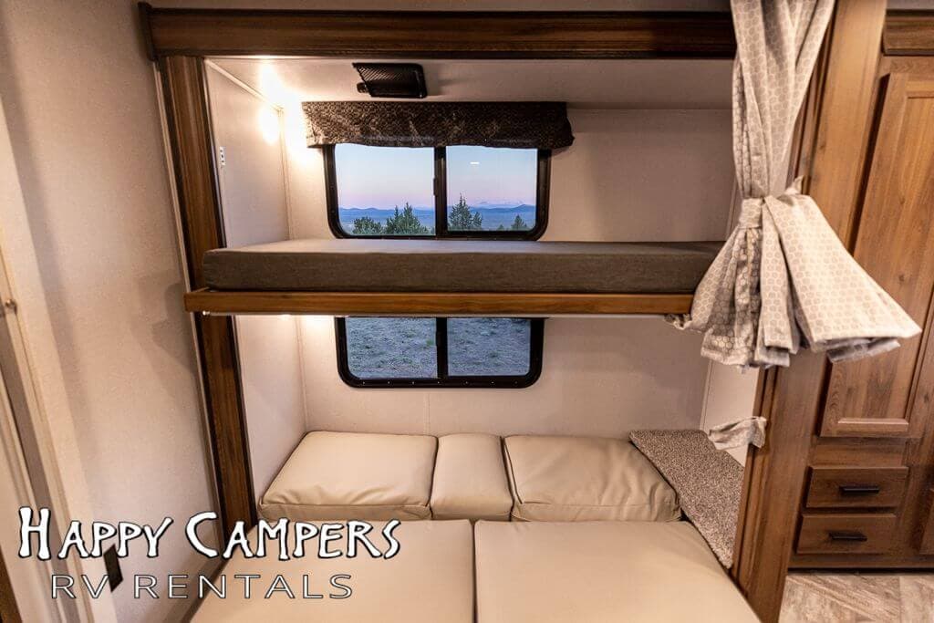 2022 Forest River Sunseeker 3250DS LE - Thumbnail 9