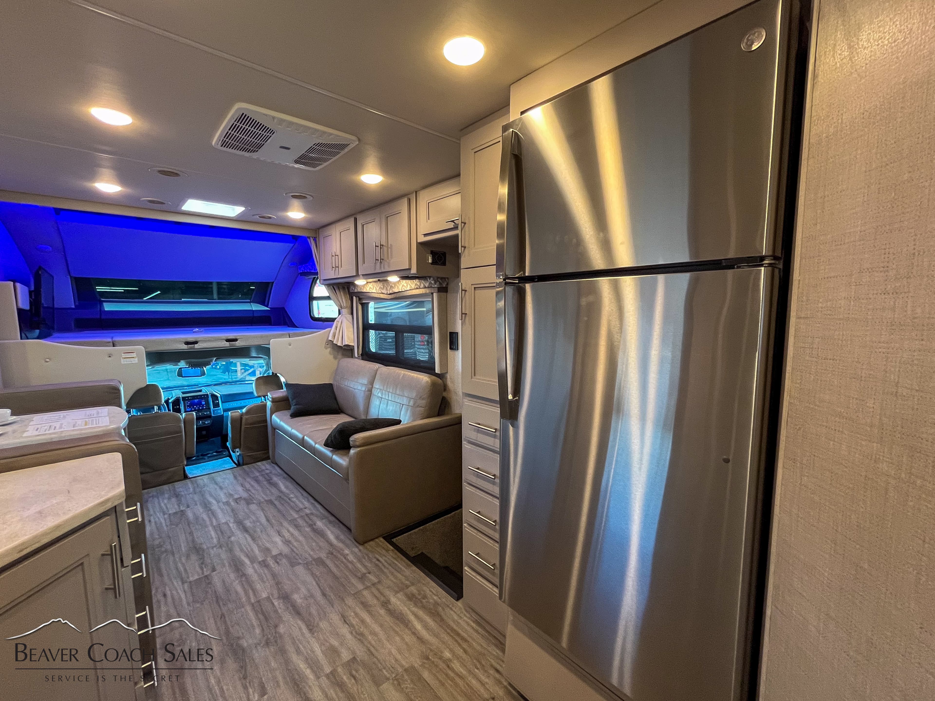 2023 Thor Omni RS36 - Thumbnail 10