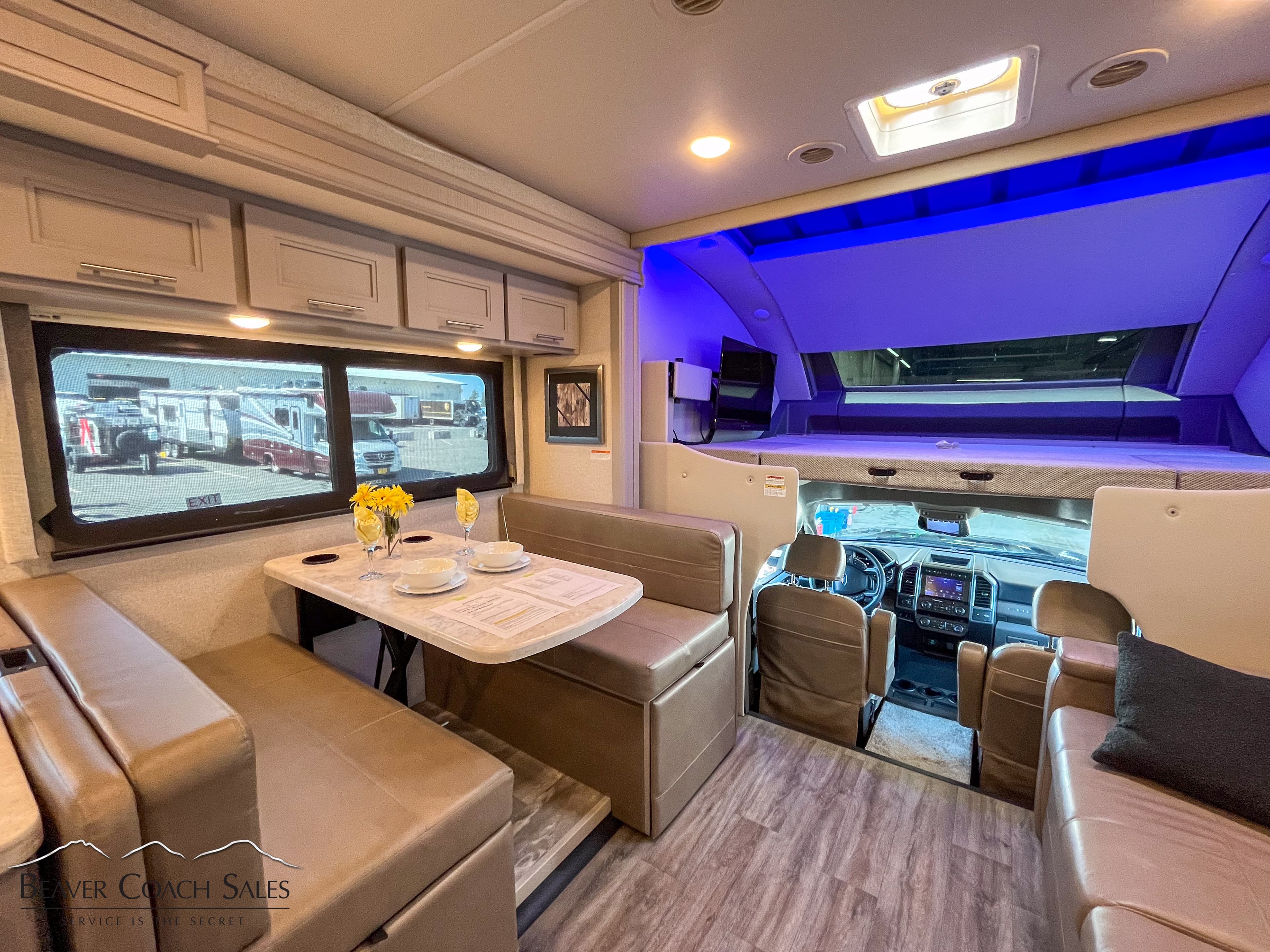 2023 Thor Omni RS36 - Thumbnail 16