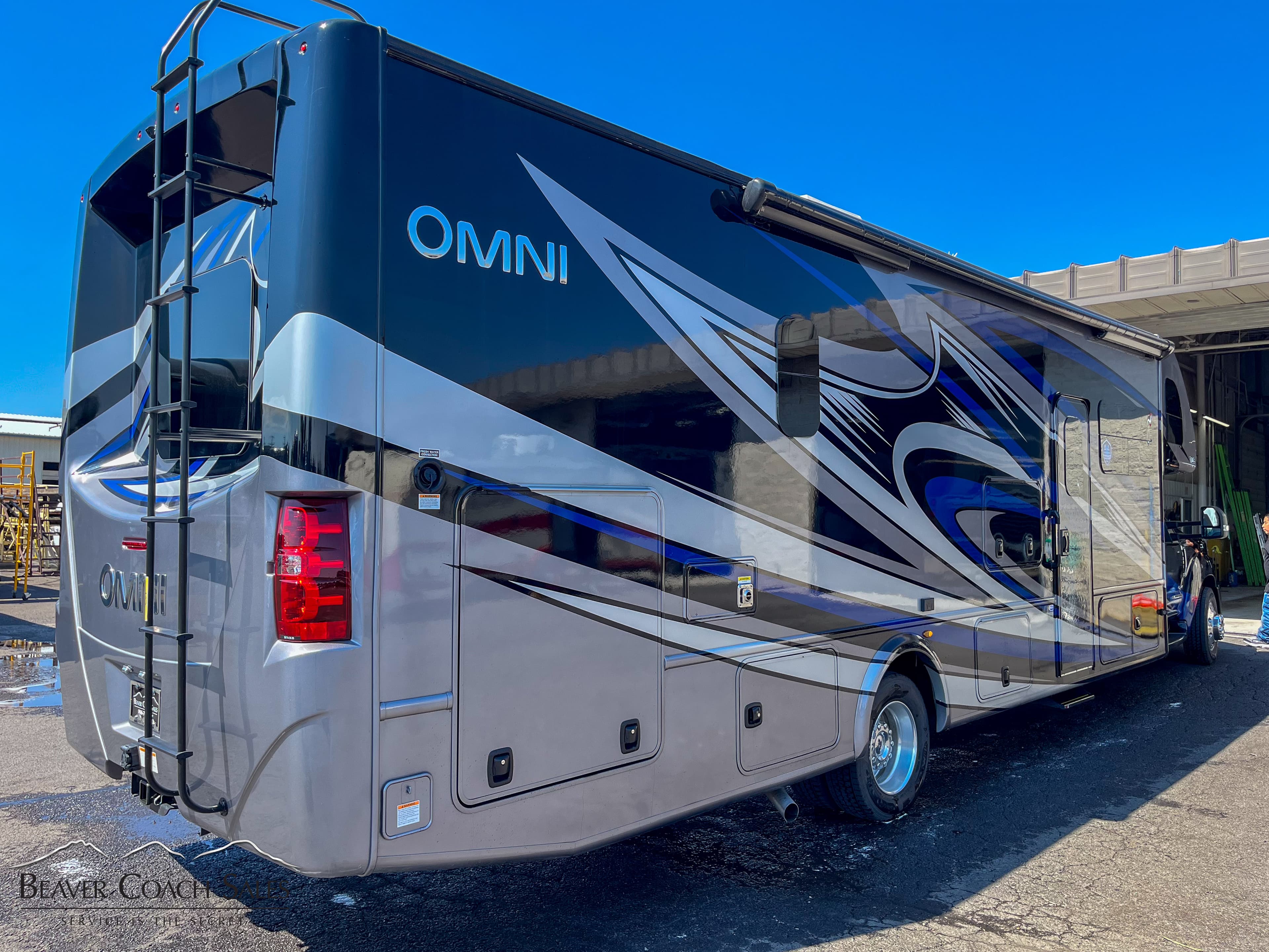 2023 Thor Omni RS36 - Thumbnail 3