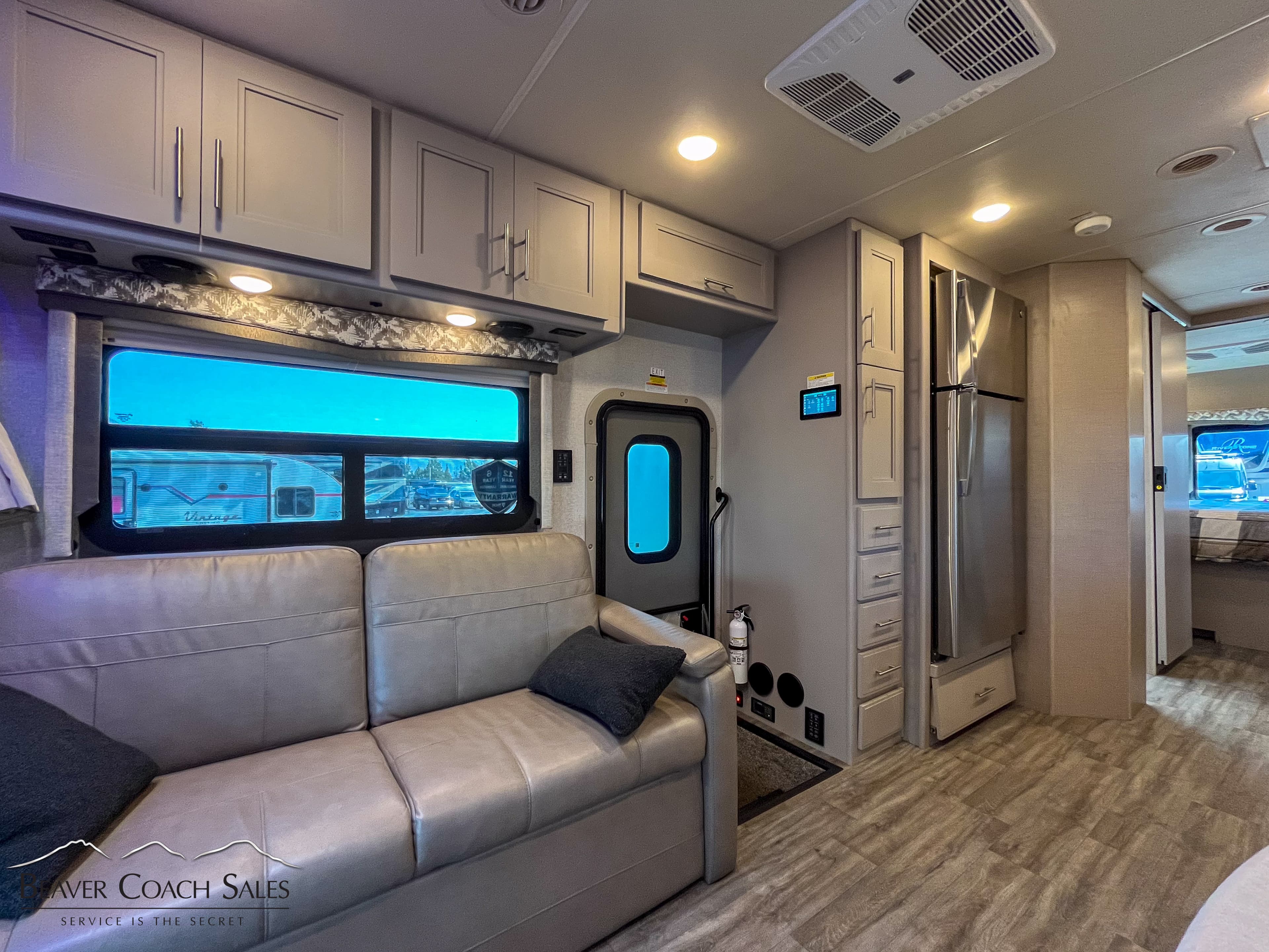 2023 Thor Omni RS36 - Thumbnail 7