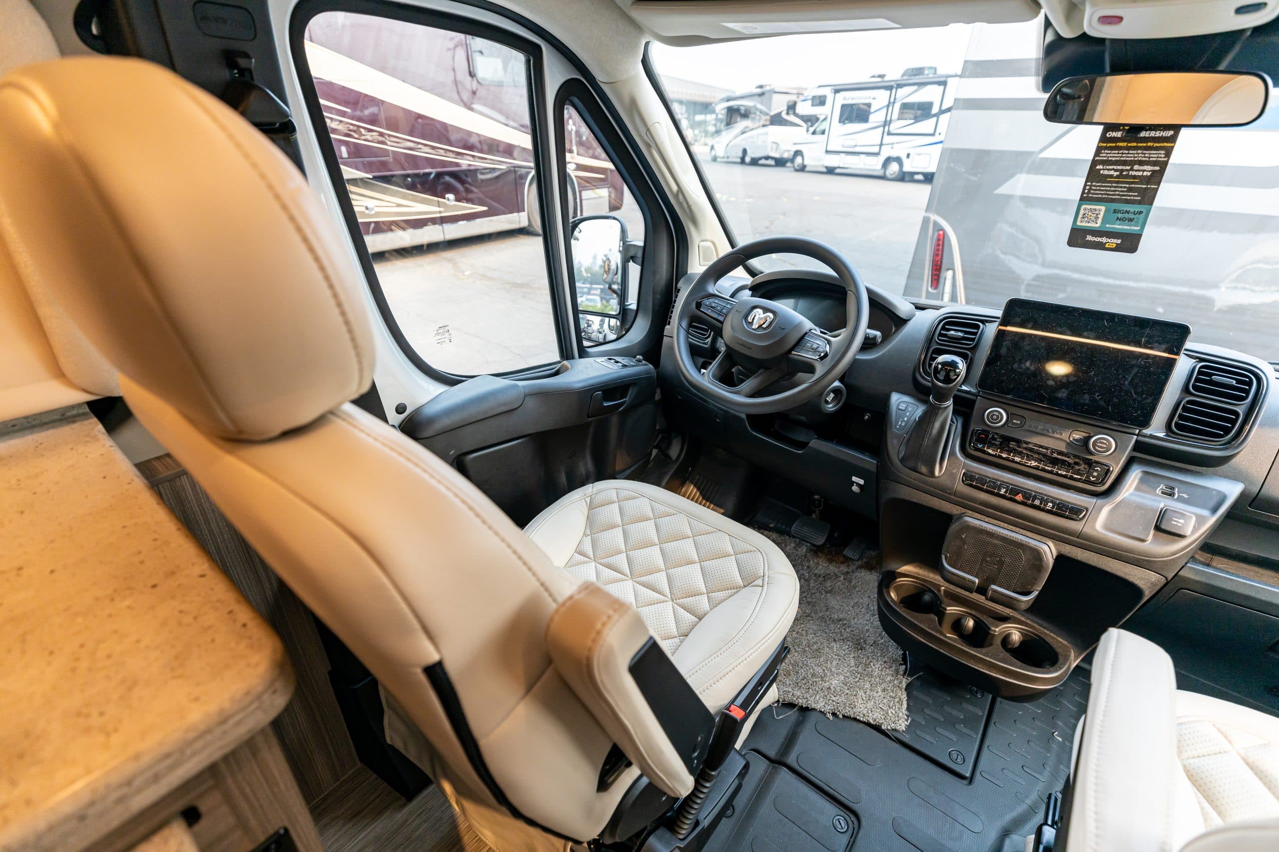 2024 Entegra Ethos 20T - Thumbnail 13