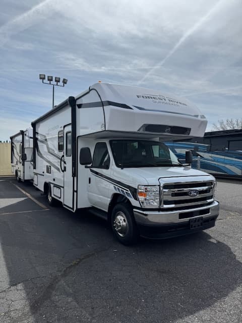 2026 Forest River Sunseeker 2250SLE - Thumbnail 2